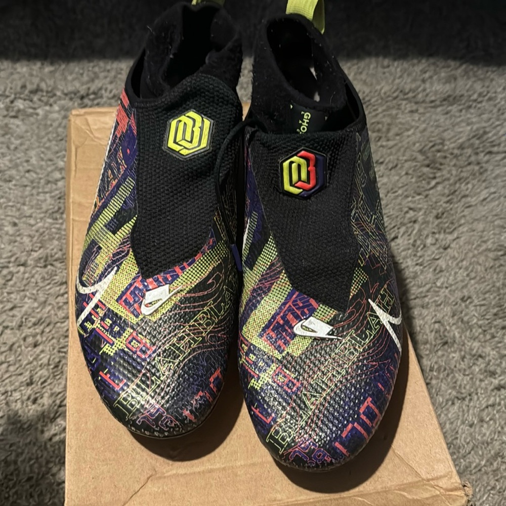 Nike Vapor football cleats size 7.5
